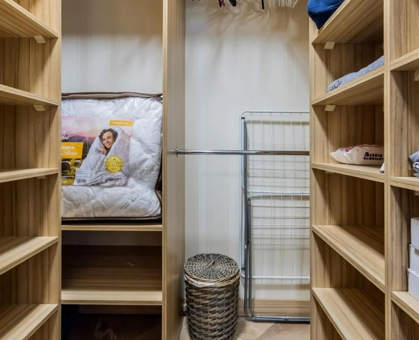 1-К Люкс В 2 Мин Від М Чернігівська Apartment Kyiv
